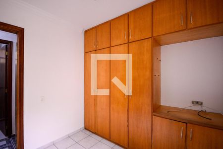 Quarto 1  de apartamento para alugar com 2 quartos, 42m² em Jardim Maristela, São Paulo