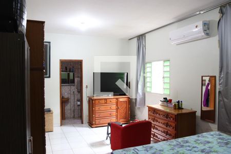 Suíte de casa para alugar com 3 quartos, 190m² em Cidade Vera Cruz, Goiânia