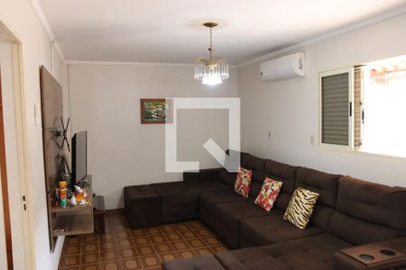 Sala de casa para alugar com 3 quartos, 190m² em Cidade Vera Cruz, Goiânia