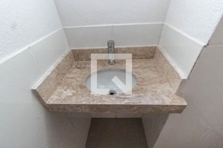 Apartamento à venda com 41m², 2 quartos e 1 vaga Apartamento à venda com 41m², 2 quartos e 1 vagaBanheiro