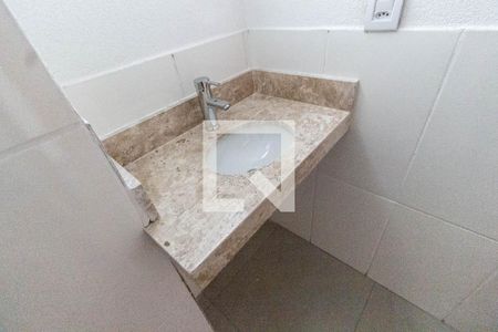 Apartamento à venda com 41m², 2 quartos e 1 vaga Apartamento à venda com 41m², 2 quartos e 1 vagaBanheiro