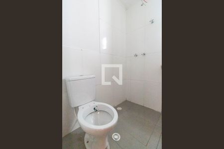 Apartamento à venda com 41m², 2 quartos e 1 vaga Apartamento à venda com 41m², 2 quartos e 1 vagaBanheiro