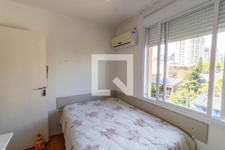 Quarto 2 de apartamento à venda com 3 quartos, 67m² em Jardim Botânico, Porto Alegre