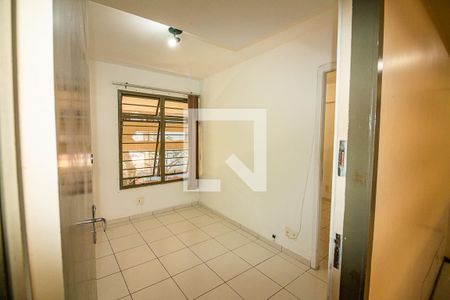 Sala de apartamento para alugar com 1 quarto, 92m² em Sqs 406, Brasília