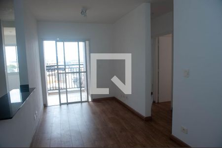 Sala de apartamento para alugar com 3 quartos, 62m² em Jardim Europa, Itaquaquecetuba