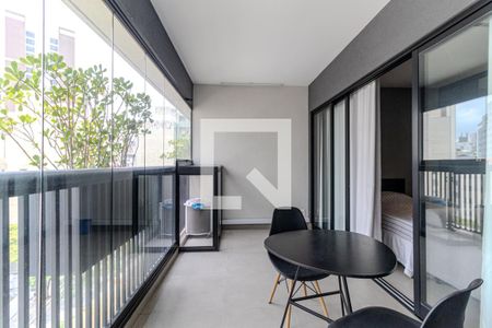 Varanda de kitnet/studio para alugar com 1 quarto, 33m² em Campos Elíseos, São Paulo