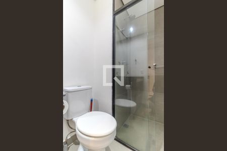 Banheiro de kitnet/studio para alugar com 1 quarto, 33m² em Campos Elíseos, São Paulo