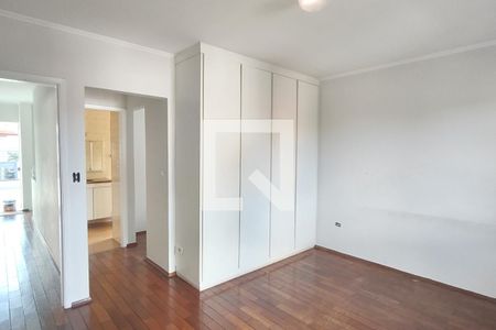 Casa à venda com 360m², 3 quartos e 6 vagas Casa à venda com 360m², 3 quartos e 6 vagasSuíte 1