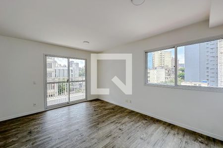 Sala/Quarto de kitnet/studio à venda com 1 quarto, 35m² em Liberdade, São Paulo