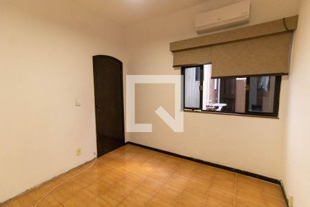 Quarto 1 de casa para alugar com 3 quartos, 203m² em Fonseca, Niterói