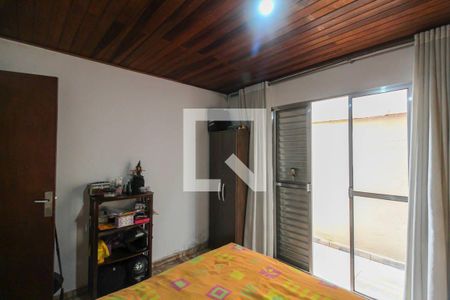 Casa à venda com 2 quartos, 150m² em Jardim Guairaca, São Paulo