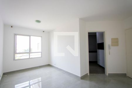 Sala de apartamento para alugar com 3 quartos, 70m² em Parque Marajoara, Santo André