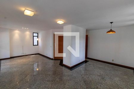 Sala de apartamento à venda com 4 quartos, 183m² em Santa Rosa, Niterói