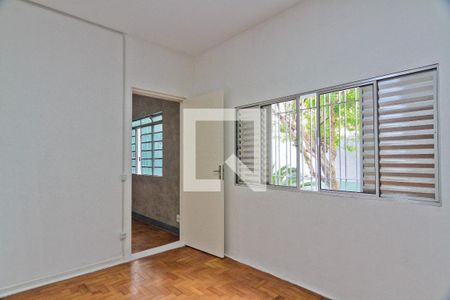 Quarto 1 de casa para alugar com 2 quartos, 120m² em Jardim Peri, São Paulo