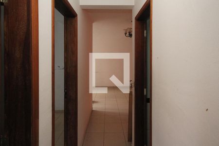 Corredor de apartamento à venda com 3 quartos, 64m² em Jardim Angela (zona Leste), São Paulo