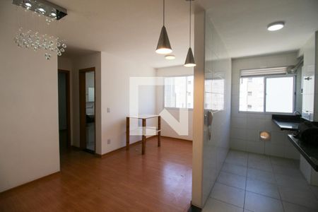 Sala de apartamento para alugar com 2 quartos, 44m² em Colônia (zona Leste), São Paulo