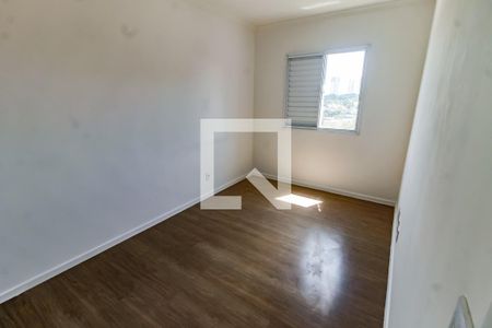 Quarto 2 de apartamento para alugar com 2 quartos, 51m² em Jardim Caner, Taboão da Serra