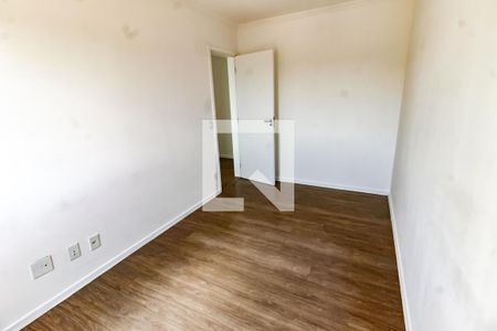 Quarto 2 de apartamento para alugar com 2 quartos, 51m² em Jardim Caner, Taboão da Serra