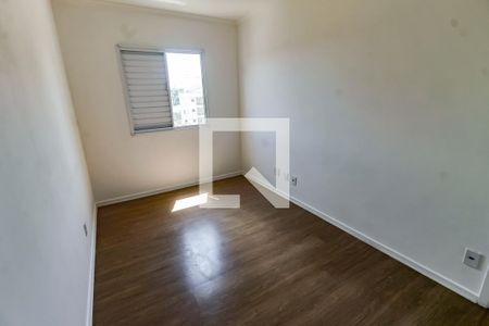 Quarto 2 de apartamento para alugar com 2 quartos, 51m² em Jardim Caner, Taboão da Serra