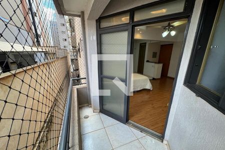 Sacada de apartamento para alugar com 1 quarto, 49m² em Jardim Botânico, Ribeirão Preto