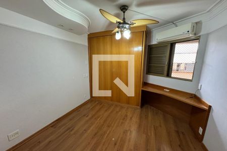 Quarto 01 de apartamento para alugar com 1 quarto, 49m² em Jardim Botânico, Ribeirão Preto