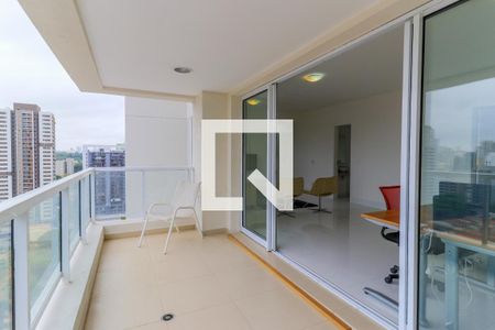 Apartamento à venda com 3 quartos, 116m² em Jardim das Acacias, São Paulo