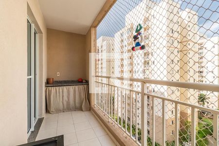 Varanda - Sala de apartamento para alugar com 2 quartos, 72m² em Jardim Tupanci, Barueri