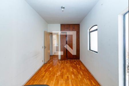 Quarto 1 de apartamento para alugar com 3 quartos, 80m² em Coração Eucarístico, Belo Horizonte