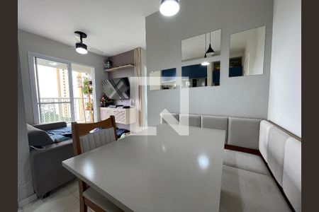 Sala de apartamento à venda com 2 quartos, 42m² em Parque Pinheiros, São Paulo