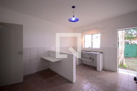 Casa 1 - Sala/Cozinha  de casa à venda com 5 quartos, 500m² em Vila Santo Estefano, São Paulo