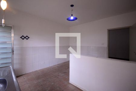 Casa 1 - Sala/Cozinha  de casa à venda com 5 quartos, 500m² em Vila Santo Estefano, São Paulo