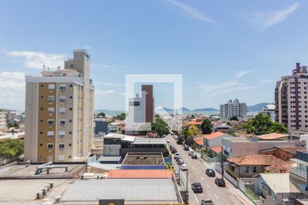 Vista  de apartamento para alugar com 2 quartos, 79m² em Balneario, Florianópolis