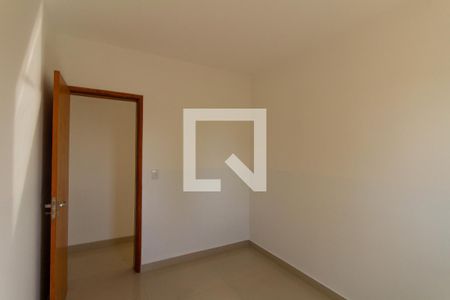 Quarto 1 de apartamento para alugar com 2 quartos, 47m² em Vila Bela, São Paulo