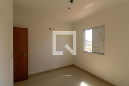 Quarto 2 de apartamento para alugar com 2 quartos, 47m² em Vila Bela, São Paulo