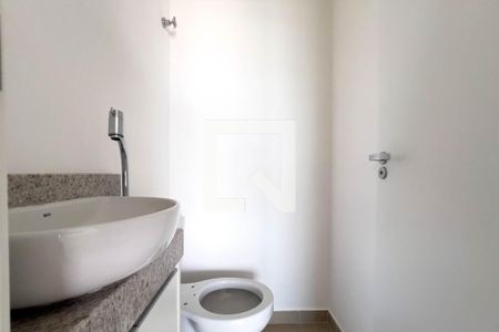 Lavabo de apartamento para alugar com 1 quarto, 46m² em Ipiranga, São Paulo