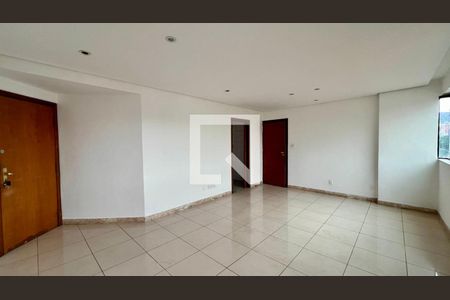 sala  de apartamento à venda com 3 quartos, 114m² em Floresta, Belo Horizonte