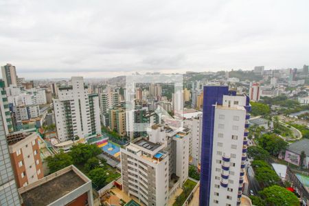 Sala de apartamento à venda com 3 quartos, 80m² em Estoril, Belo Horizonte