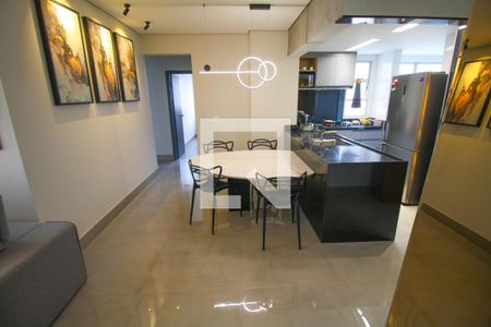 Sala de apartamento à venda com 3 quartos, 80m² em Estoril, Belo Horizonte