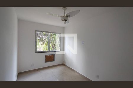 quarto 2 de apartamento para alugar com 2 quartos, 48m² em Jacarepaguá, Rio de Janeiro