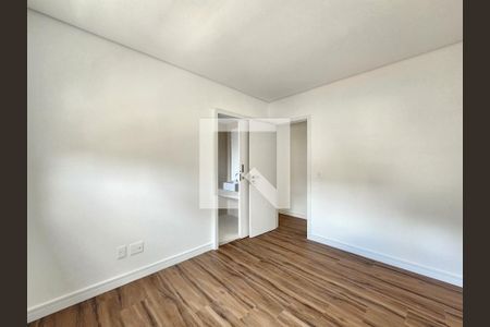 Quarto Semi Suíte 3 de apartamento à venda com 4 quartos, 270m² em Gutierrez, Belo Horizonte