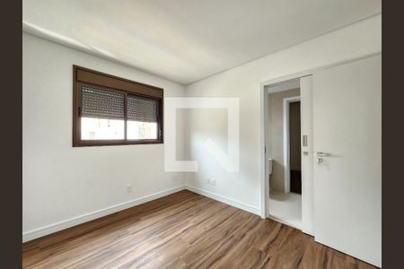 Quarto Semi Suíte 3 de apartamento à venda com 4 quartos, 270m² em Gutierrez, Belo Horizonte