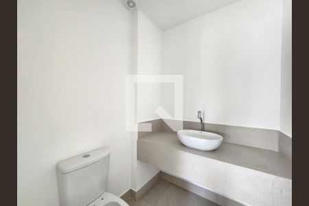 Lavabo de apartamento à venda com 4 quartos, 135m² em Gutierrez, Belo Horizonte