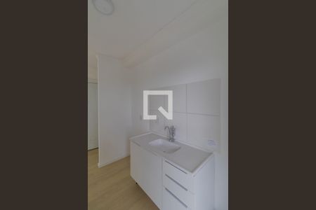 Sala e Cozinha de apartamento para alugar com 2 quartos, 42m² em Vila Norma, São Paulo