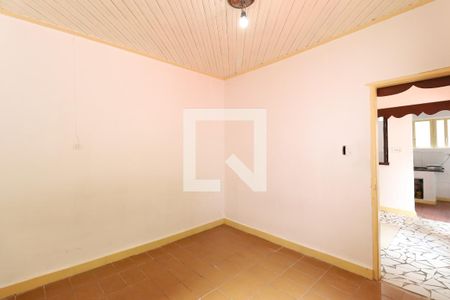 Quarto 2 de casa para alugar com 2 quartos, 70m² em Vila Albertina, São Paulo