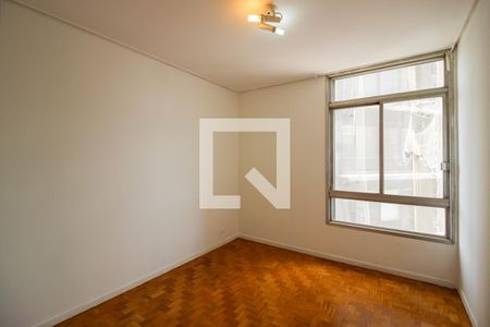 Quarto 1 de apartamento à venda com 2 quartos, 80m² em Pinheiros, São Paulo