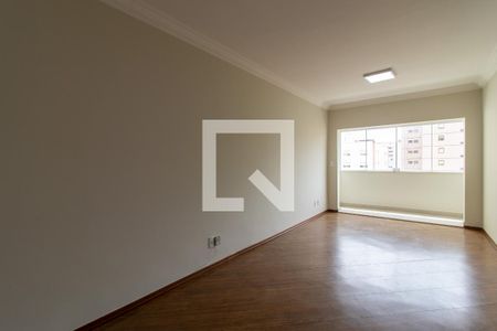 Sala de apartamento à venda com 3 quartos, 130m² em Centro, Campinas