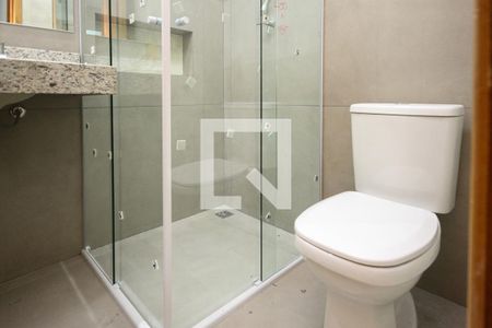 Banheiro de apartamento para alugar com 1 quarto, 28m² em Jardim Vila Formosa, São Paulo