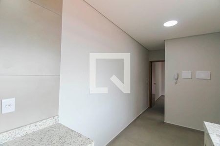 Sala / Cozinha de apartamento para alugar com 1 quarto, 26m² em Jardim Vila Formosa, São Paulo