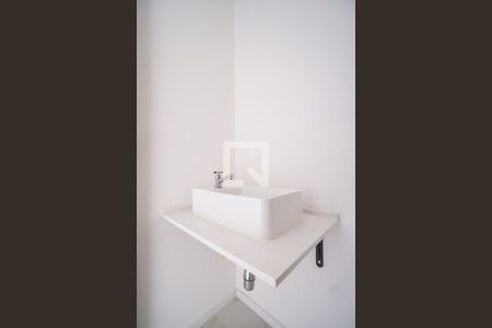 Lavabo de apartamento para alugar com 2 quartos, 80m² em Vila Zilda, São Paulo