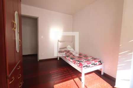 Quarto 2 de apartamento para alugar com 2 quartos, 70m² em Rio Branco, Novo Hamburgo